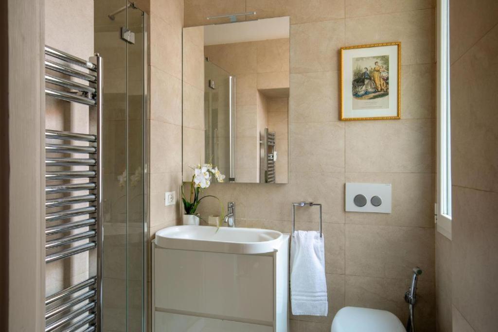 Avignonesi Suites - Ca Domus Collection ローマ エクステリア 写真
