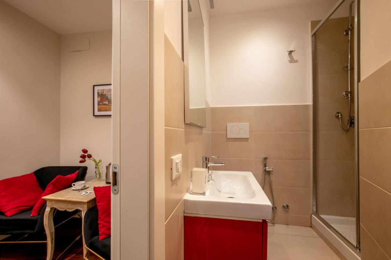 Avignonesi Suites - Ca Domus Collection ローマ エクステリア 写真